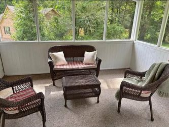 Wicker Conversation Set – 4 Piece