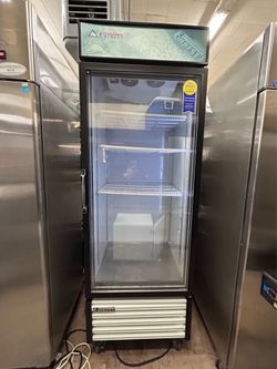 SALE Everest 28" Commercial Glass Door Refrigerator Merchandiser | Model EMGR24