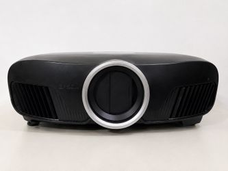 Epson Pro Cinema 4050 4K HDR Projector