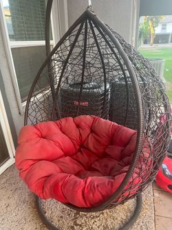 Egg chairs