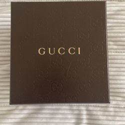 Gucci  Watch 