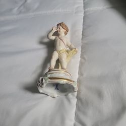 Meissen Figurine Antique