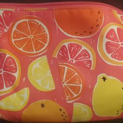 CLINIQUE CITRUS PATTERN MAKEUP BAG 