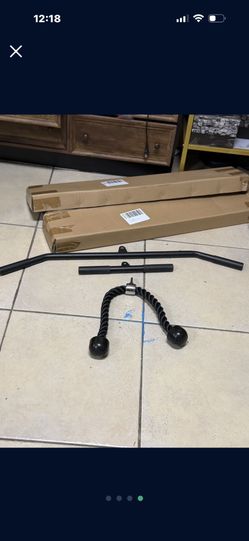 Tricep Press Down & LAT Pulldown Cable Attachments – Tricep Rope, Rotating Bar, – Weight Machine Accessories 