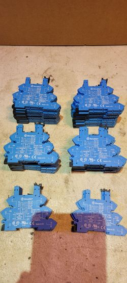 Lot of 47 Finder Relay 93.51.7.024 sockets - BRAND NEW