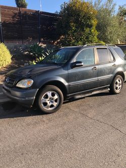 Mercedes ml(contact info removed)