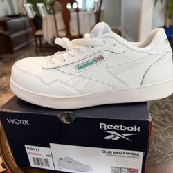 Reebok Women’s Work Sneakers Size 9m