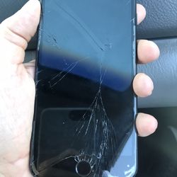 iPhone 7plus Broken Glass