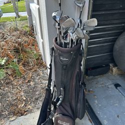 Complete Golf Club Set with Bag – Great Beginner Set – $80
