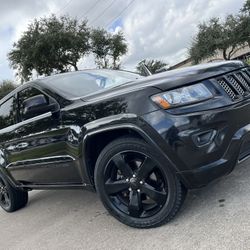 2015 Jeep Grand Cherokee Fully Loaded