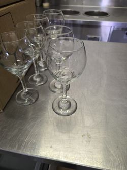10oz Libbey wine glasses