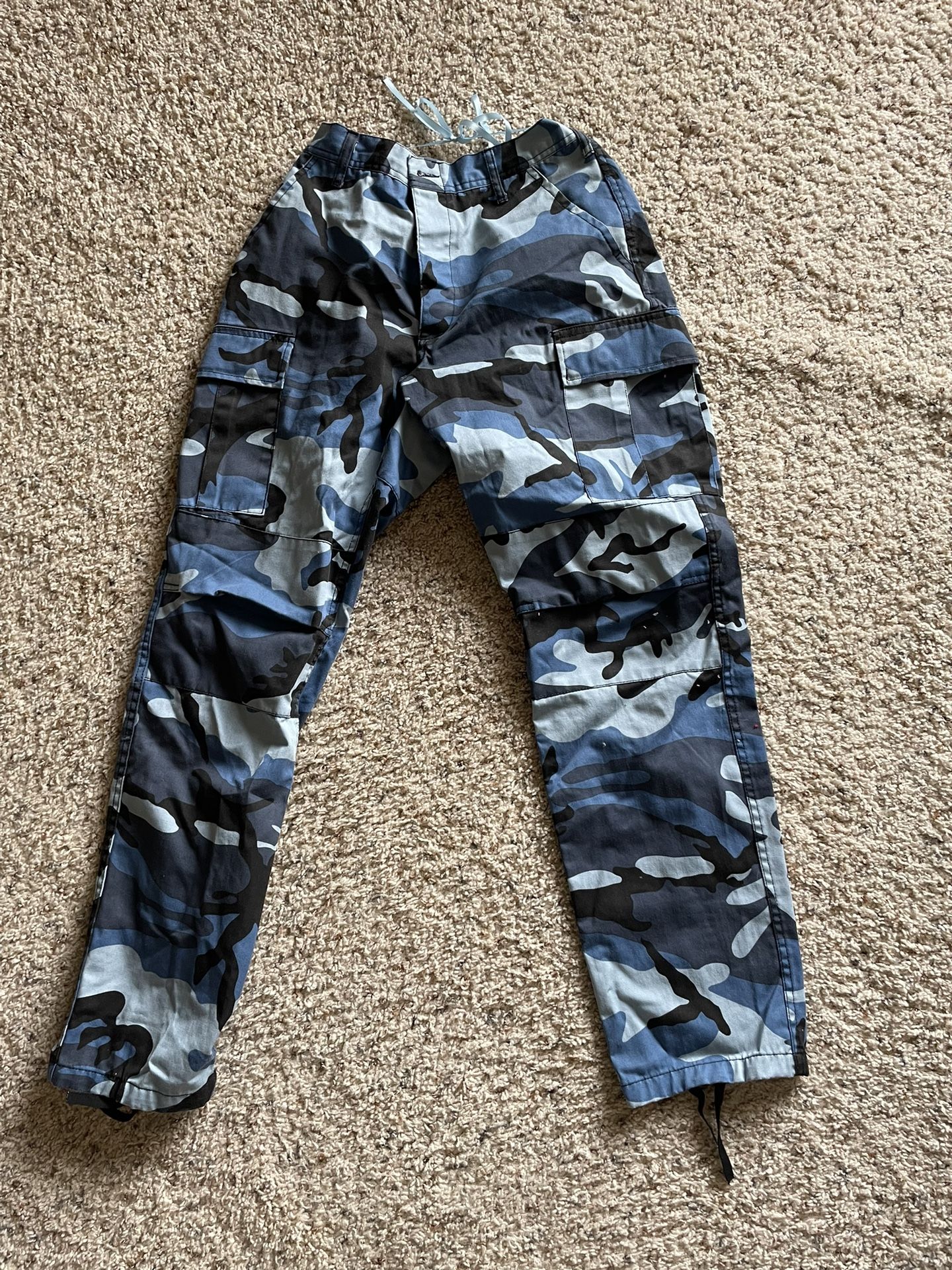 Blue Camo Pants * Size small *