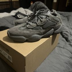 Yeezy 500 Granite Size 10.5