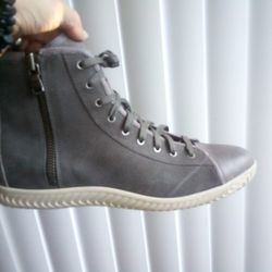 New John Varvatos Leather Sneakers Shoes 