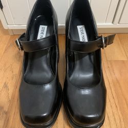 Steve Madden Mary Jane Heels - Black  Size: 7.5 New