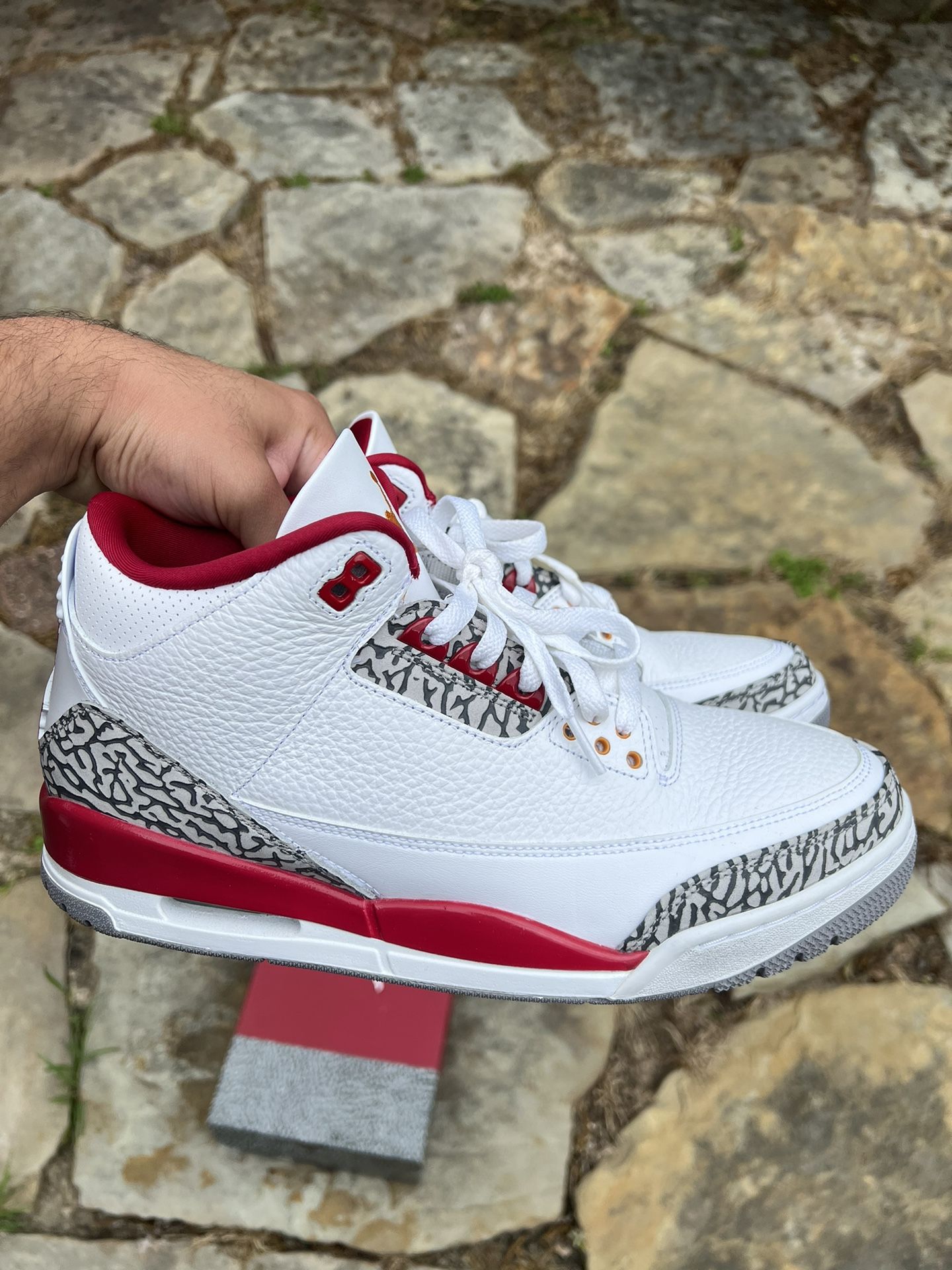 Jordan 3 Cardinal Sz 11