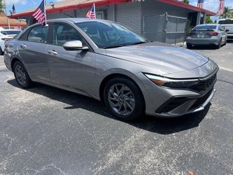 2024 Hyundai Elantra