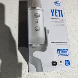 BLUE Microphone Yeti Silver