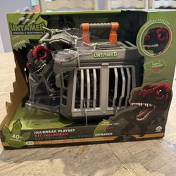 Untamed Jailbreak Playset NEW