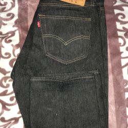 Black Levi’s 501 Jeans 32w 30L