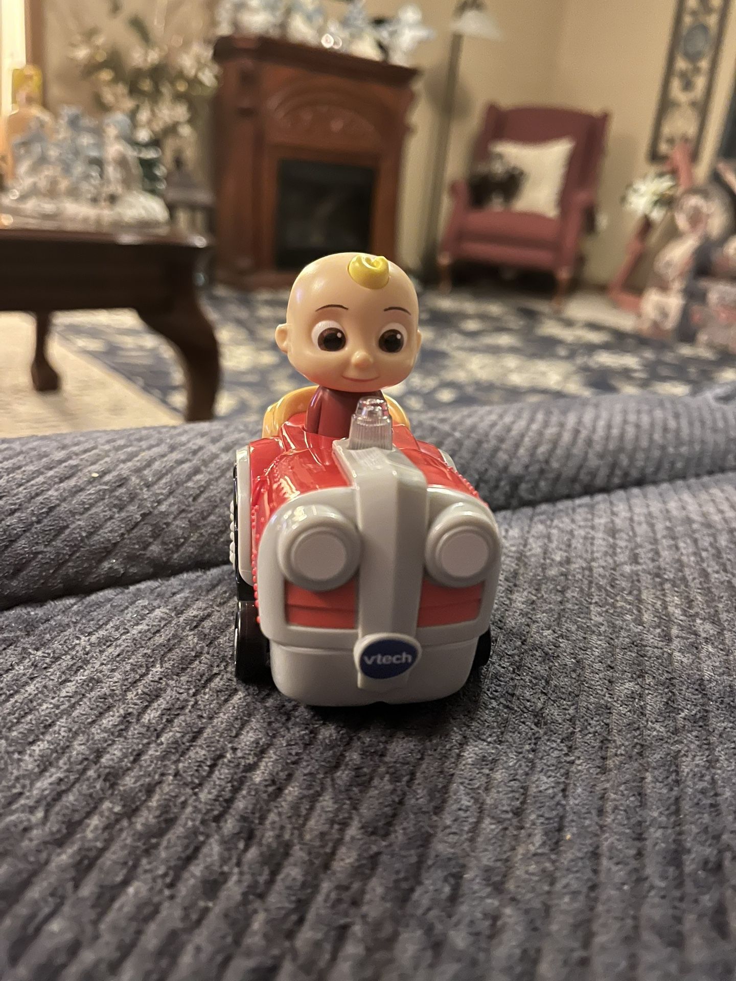 Small JJ Cocomelon Talking/singing Tractor