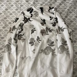 H&M Rose Patterned Sweatshirt Size Small