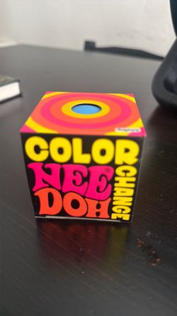 Color changing needoh
