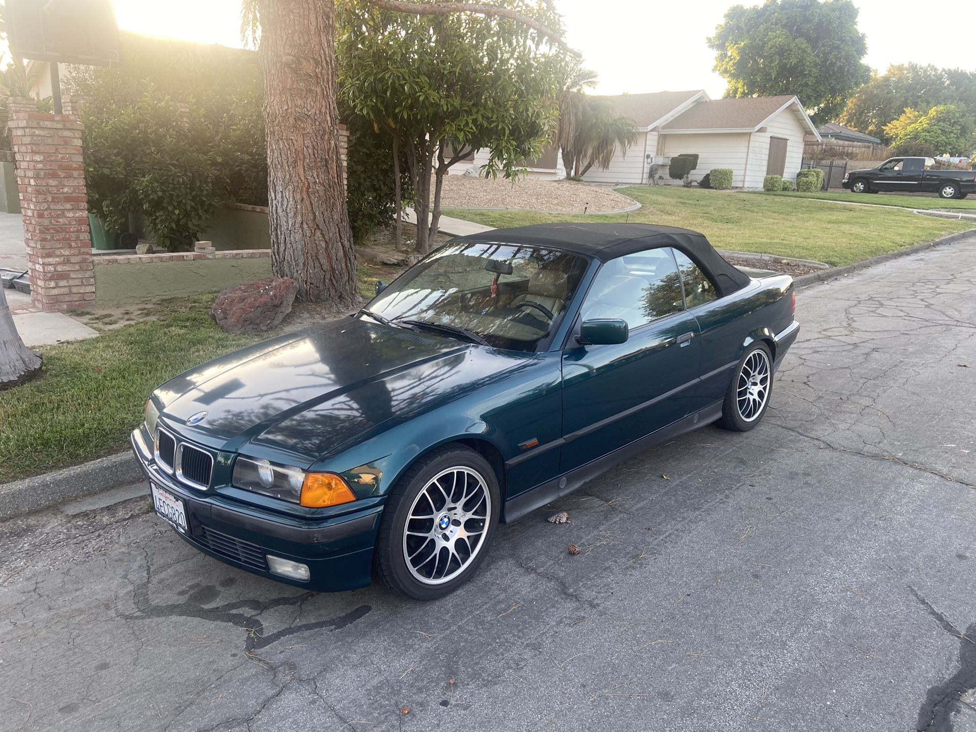 1995 BMW 325i