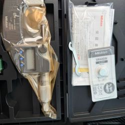Mitutoyo digital Micrometer