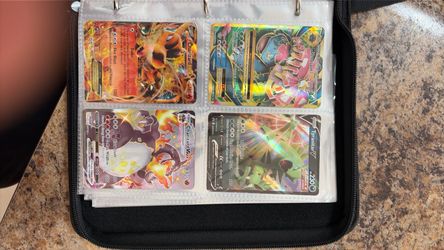 Pokémon TCG Holo Card Lot in Binder 10 years old cards