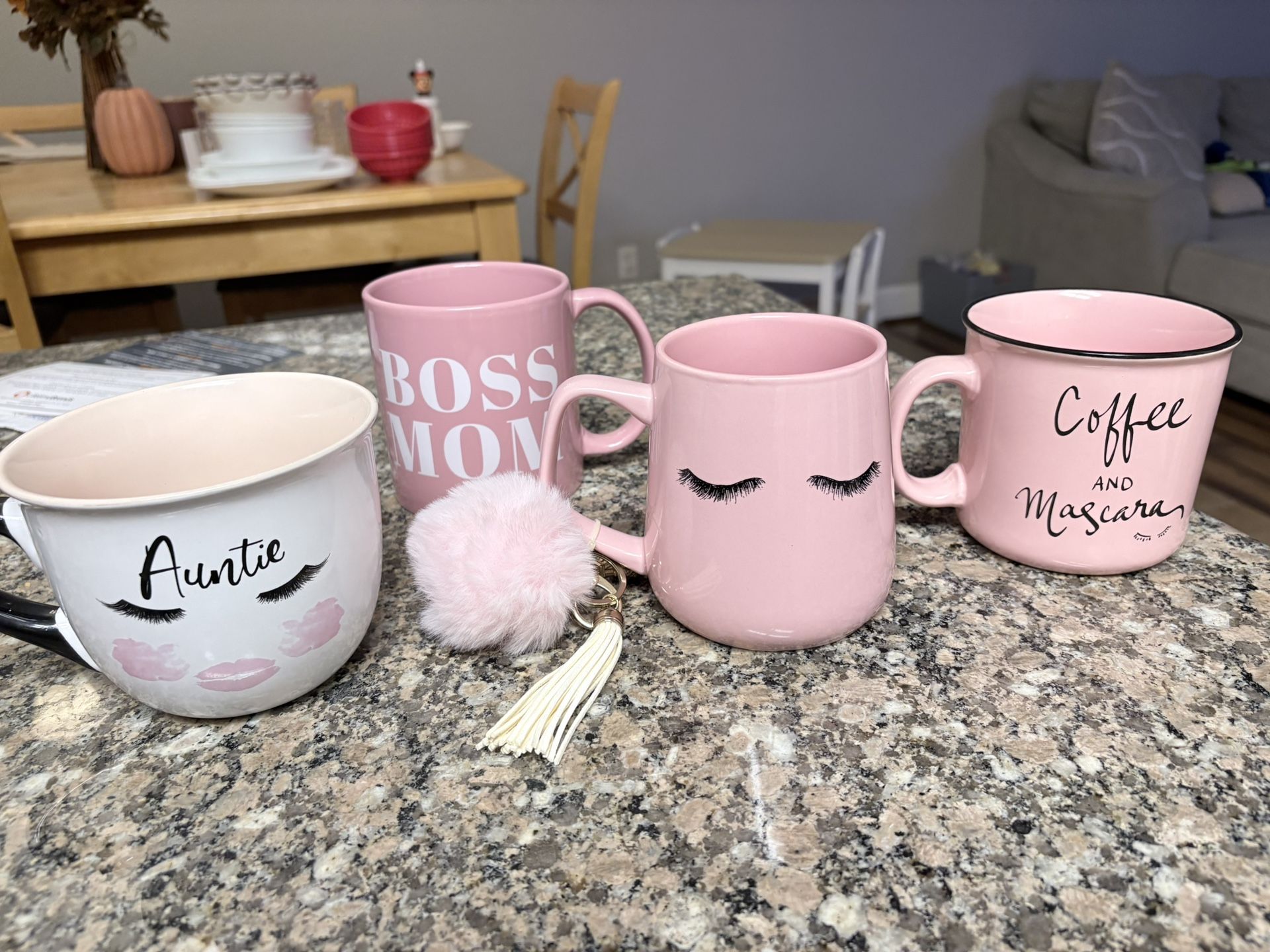4 Coffee Mugs