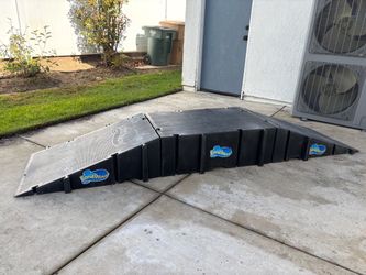 Land wave ramps