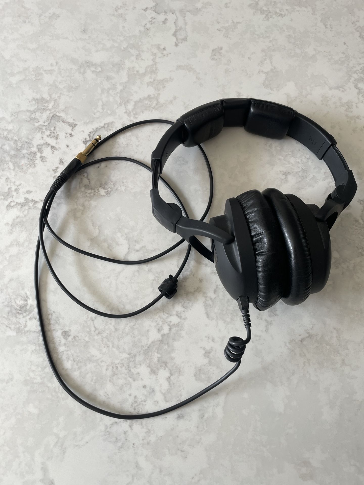Sennheiser HD 300 pro Headphones 