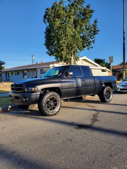 2000 Dodge Ram
