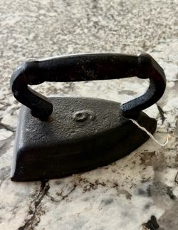 Vintage Solid Cast Iron No. 6 Sad Iron Doorstop / Bookend