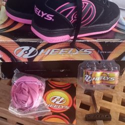 Heels Kids Youth Size 1 Black & Pink Brand New