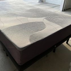 Purple Restore Plus King Mattress Hybrid Soft