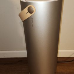 Molekule AIR PURIFIER 