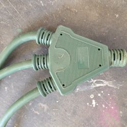 Electrical Cord 3 Way Split Ground
