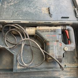 Bosch hammer 11241evs hotsell