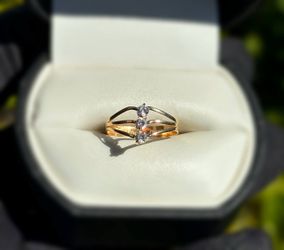 Jewelry Vintage 18k solid yellow gold CZ 0.45CTW ring sz 5.00