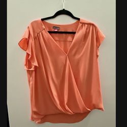 NWT Vince Camuto Blouse 