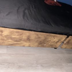 Full Size Bed Frame With 4 Drawers
