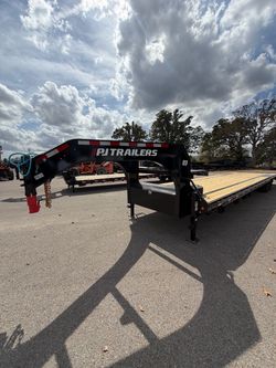 40’ Gooseneck Trailers