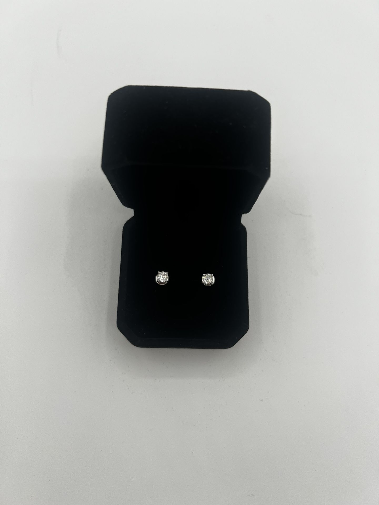 Stud Diamond Earrings