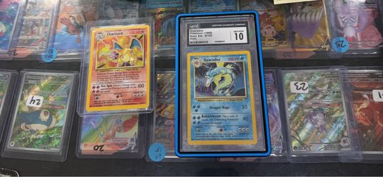 Charizard base set holo. Gyrados base set holo