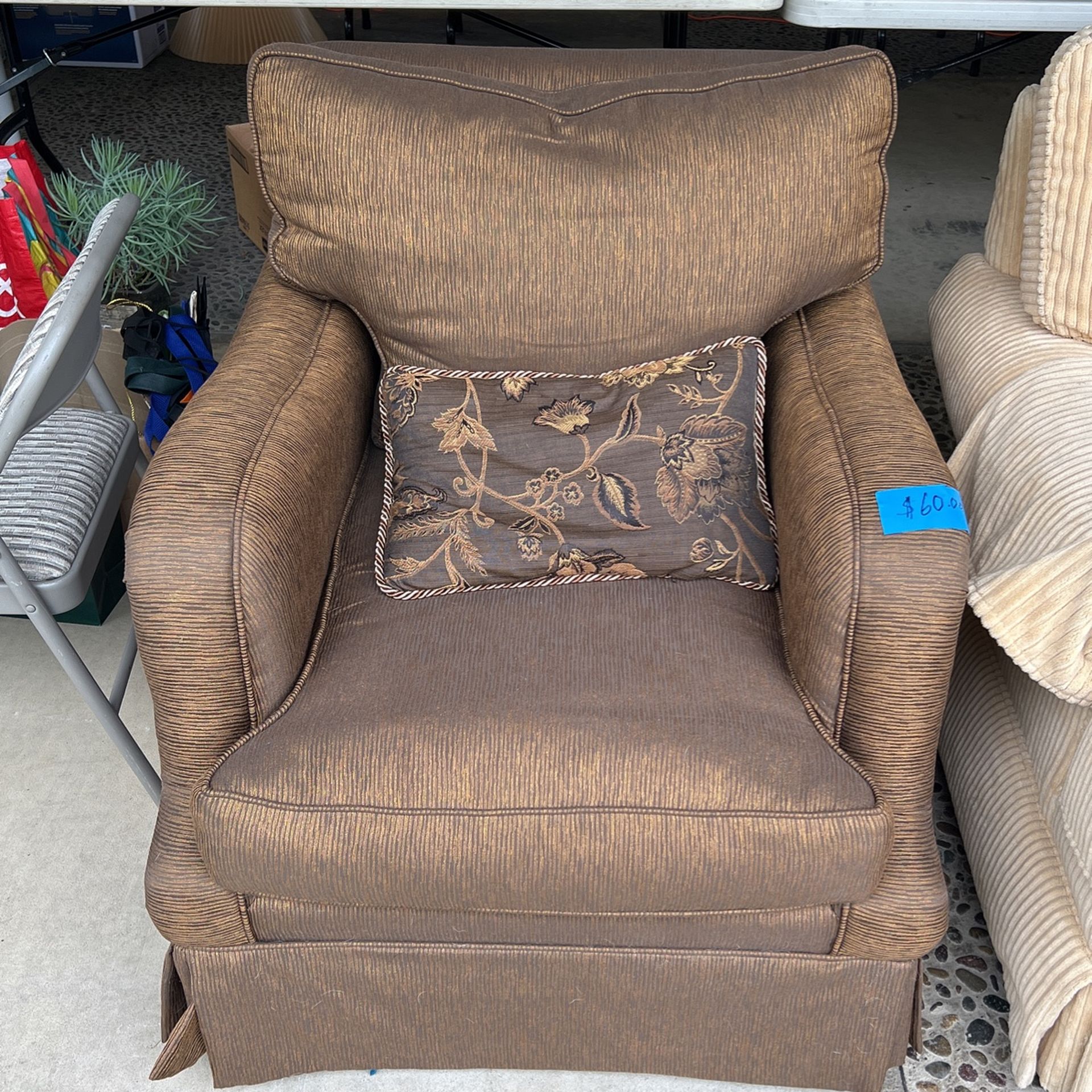 Oversized Living Room Chair
