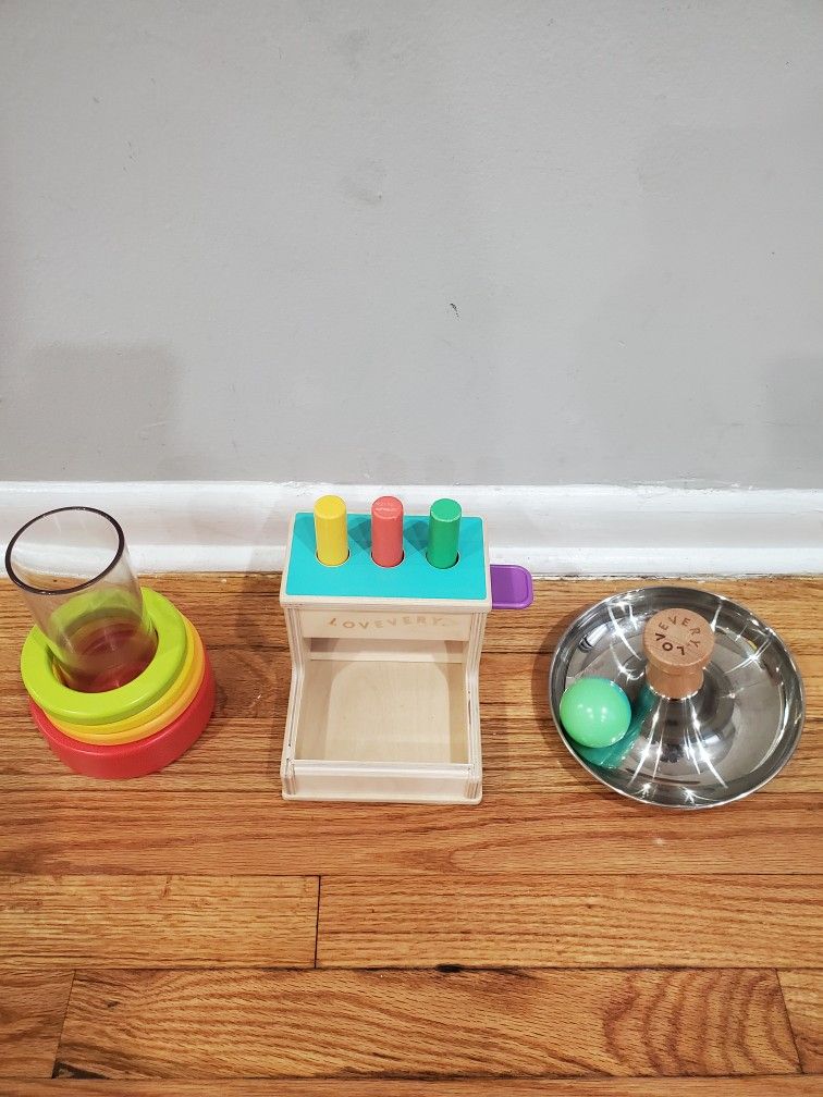 Lovevery Montessori-Inspired Baby/Toddler Toy Set
