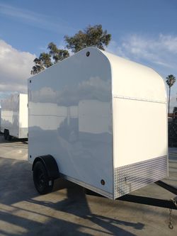  Sky Trailers Enclosed Trailer 5X10X7