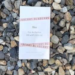 Burberry Her Perfume